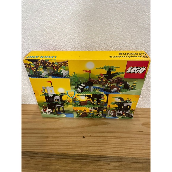 LEGO 6071 Castle Forestmen's Crossing Sealed - Picture 2 of 8